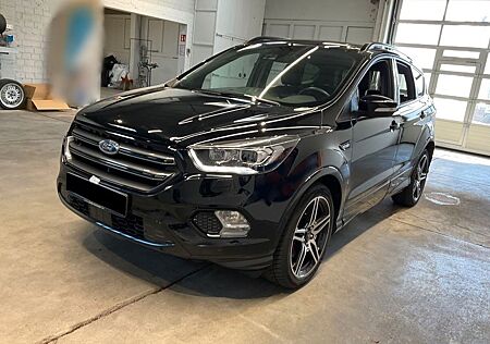 Ford Kuga 2,0 EcoBoost 4x4 ST-Line Automat