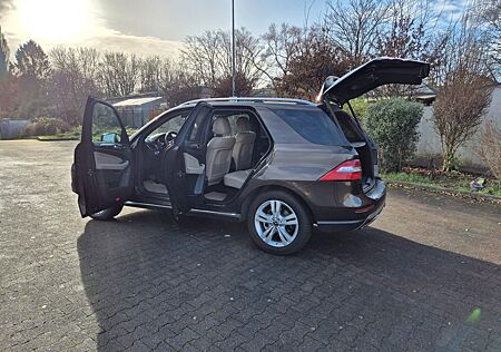 Mercedes-Benz ML 350 BlueTEC 4MATIC -