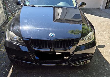 BMW 320i touring -