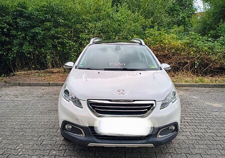 Peugeot 2008 Allure 120 VTi Allure