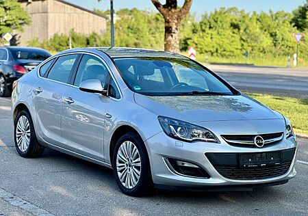 Opel Astra J Notchback 1.4 *TÜV Neu *65.000km