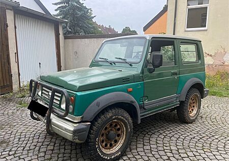 Suzuki SJ Samurai