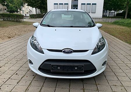 Ford Fiesta Champions Edition
