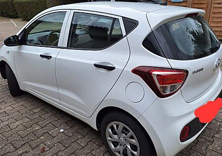 Hyundai i10 1.0 -