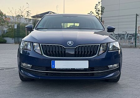 Skoda Octavia Combi Style 4x4 Voll Scheckheft Ambiente