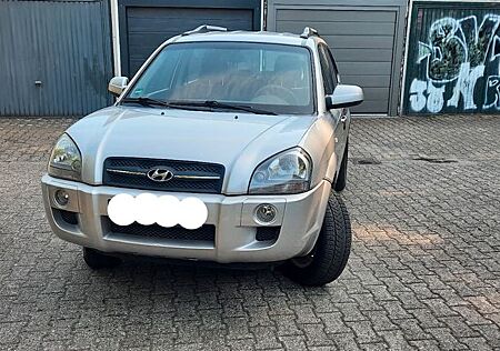 Hyundai Tucson 2.0 GLS 2WD GLS