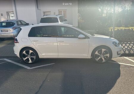 VW Golf Volkswagen E Leder/Navi 18zoll GTI