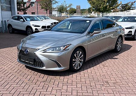 Lexus 300H HEV EXPLORE LINE