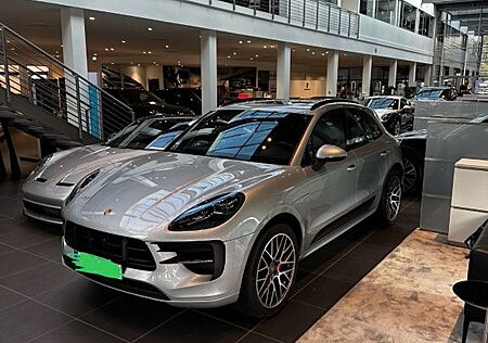 Porsche Macan GTS