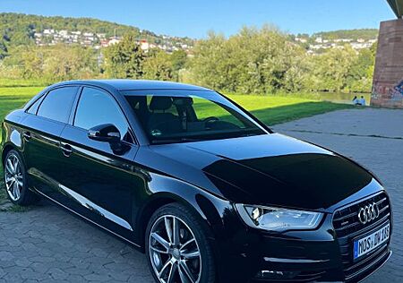 Audi A3 2.0 TDI QUATTRO/BANG&OLUFSEN/SCHWARZPAKET/