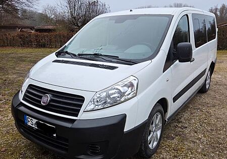 Fiat Scudo mit Wohnmobil-Zulassung AHK