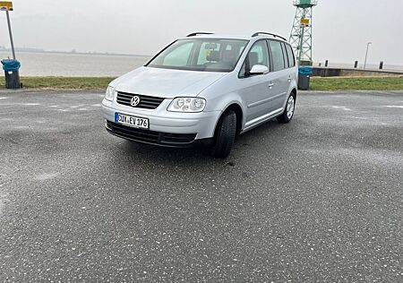 VW Touran Volkswagen 1.9 TDI Basis Basis