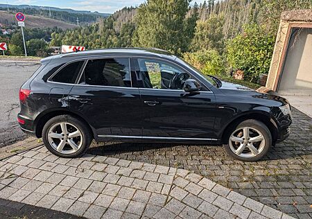 Audi Q5 2.0 TDI S tronic quattro -