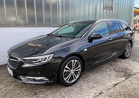 Opel Insignia 2.0 Turbo Innovation 4X4 AHK PANO VOLL