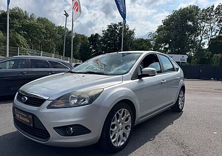 Ford Focus 1,6 TITANIUM/2.HAND/KLIMA/ALU/S.HEFT/SERV.-NEU!!