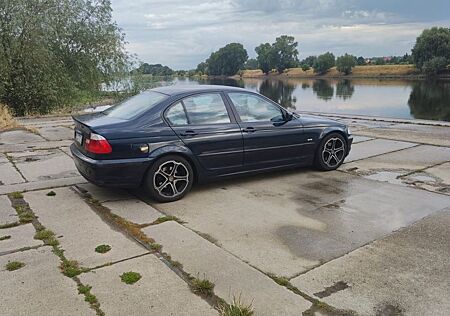 BMW 318i 3er E46 207tkm Einparkhilfe Scheckheft