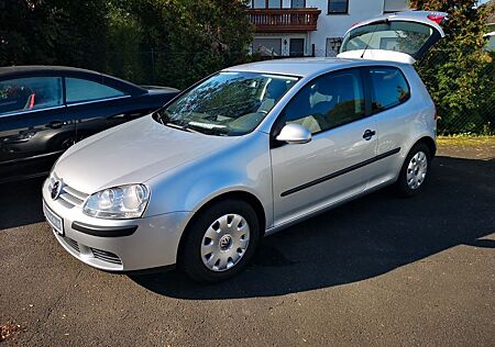 VW Golf Volkswagen V Lim. 1.HAND*ORG 62500 KM*NEU ZUSTAND