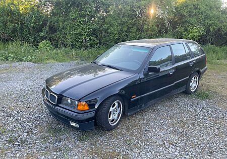 BMW 316i touring