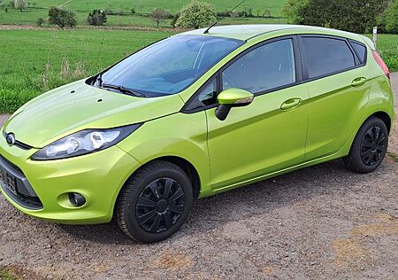 Ford Fiesta Trend sehr guter Zustand TÜV bis 09/26