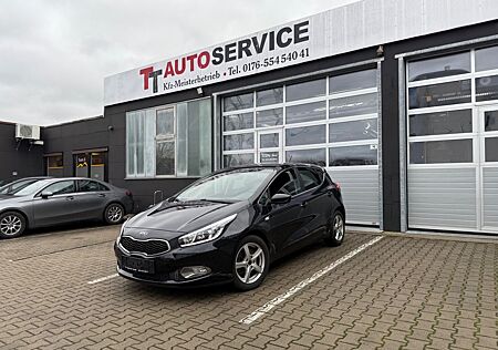 Kia Cee'd / Ceed 1.6 GDI FIFA World Cup Edition