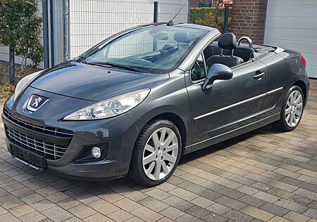 Peugeot 207 207cc Cabrio Vollleder AHK Sitzheizung Allwetter