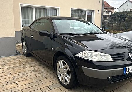 Renault Megane Coupé-Cabriolet Dynamique 2.0 16V Dyn...