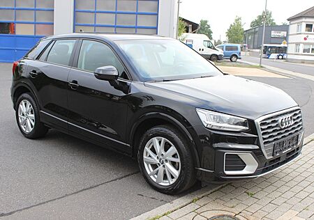 Audi Q2 30 TDI sport/Leder/Navi/PDC/Automat/1Hand