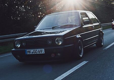 VW Golf Volkswagen 2 GTI