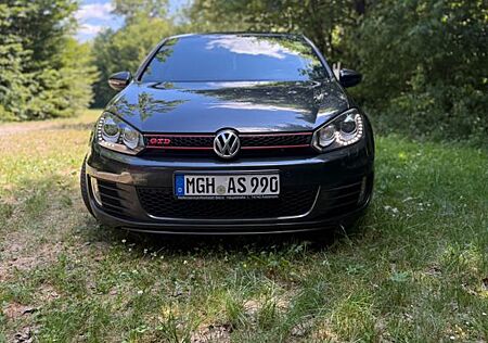 VW Golf Volkswagen 2.0 GTD TüV 05/27