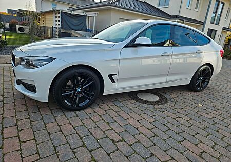 BMW 330i Gran Turismo