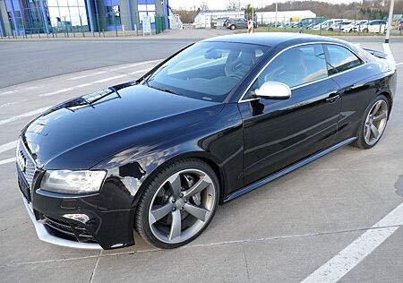 Audi RS5 4.2 V8 FSI S tronic quattro EXCLUSIVE