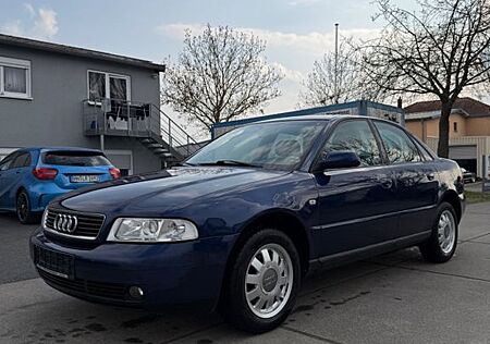 Audi A4 1.6 Limousine Scheckheft*Zahnriemen*TÜV Neu