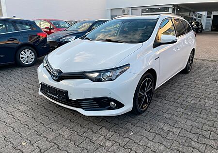 Toyota Auris Touring Sports Hybrid Team D*KAMERA*
