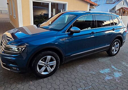 VW Tiguan Allspace Volkswagen 2.0 TDI SCR DSG 4MOTION High...