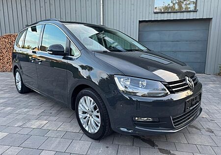 VW Sharan Volkswagen Comfortline 7-Sitzer Nav Kamera SHZ