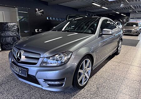 Mercedes-Benz C 180 Coupe*AMG-LINE*AUT*PANO*H&KSOUND*NAVI*PTS*