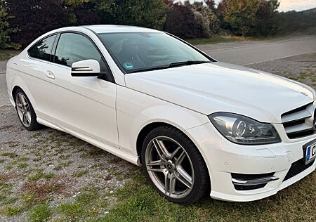 Mercedes-Benz C 180 Coupé - AMG Sportpaket