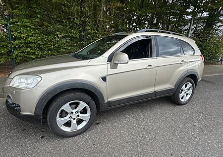 Chevrolet Captiva 2.0 D LS