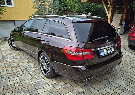 Mercedes-Benz E 350 Top gepflegtes Liebhaberstück CDI 4MATIC