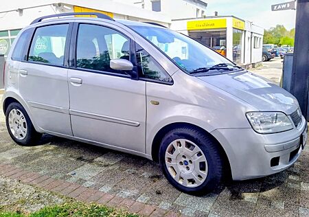 Fiat Idea 1.4 16V Dynamic Dynamic