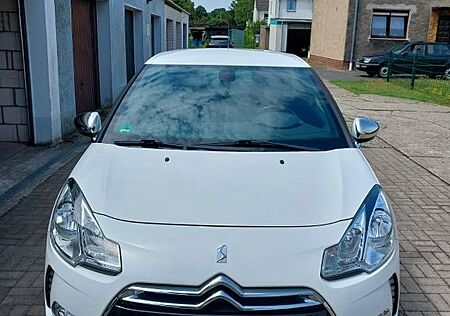Citroën DS3 VTi 120 SoChic SoChic