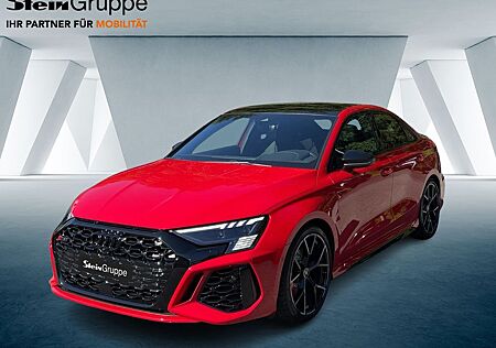 Audi RS3 Limousine 2.5 TFSI tiptronic quattro Matrix