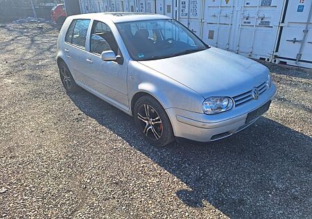 VW Golf Volkswagen 2.0 TÜV Neu