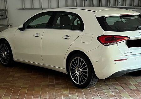 Mercedes-Benz A 250 gebraucht kaufen Mercedes-Benz A 250 e *JUNGE STERNE*BATTERIE ZERTIFIKAT