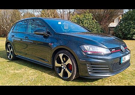 VW Golf Volkswagen 7 GTI