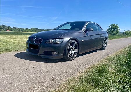 BMW 325i - e93 Cabrio