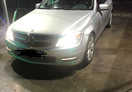 Mercedes-Benz C 350 CGI BlueEFFICIENCY ELEGANCE Autom. ELE...