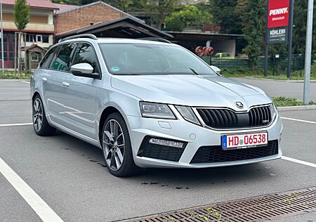 Skoda Octavia Combi RS 1-Hand Alcantara MwSt