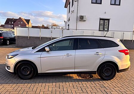 Ford Focus Turnier Cool & Connect