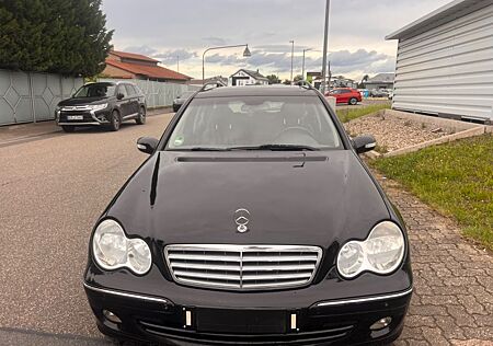 Mercedes-Benz C 240 C -Klasse T Elegance Automatik Tuv neu